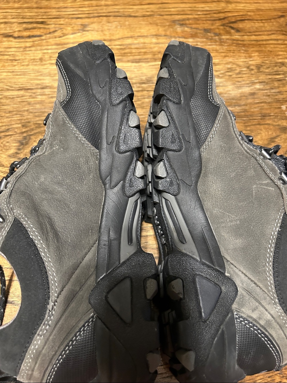 Ahnu Hiking Boots size 10 - Picture 3 of 7